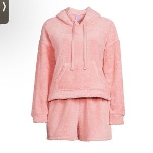 Xsmall Sherpa two piece set. New